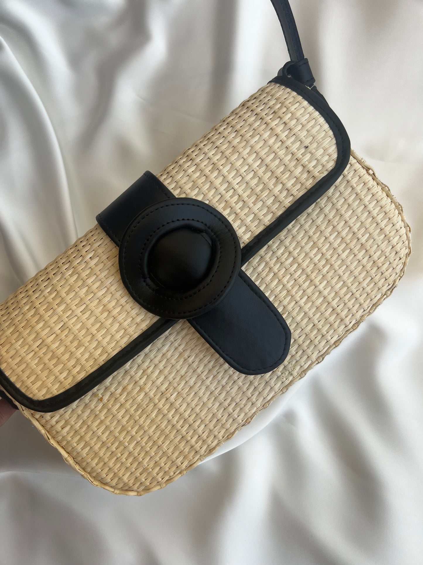 LA CHAINE “PENELOPE BAG”