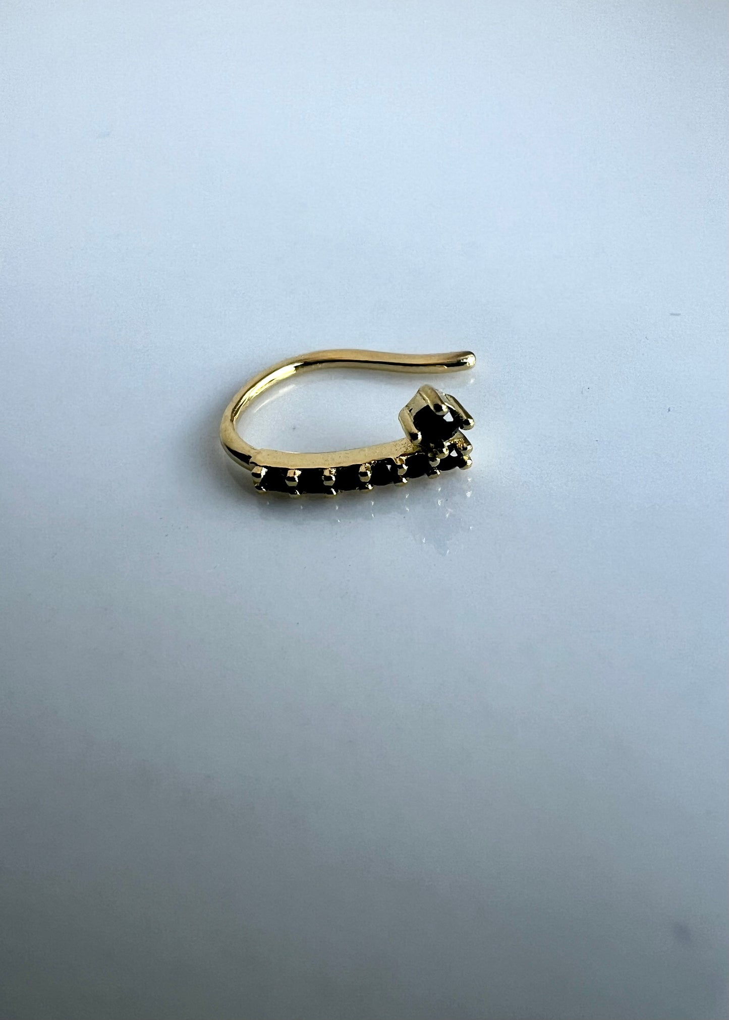 EAR CUFF