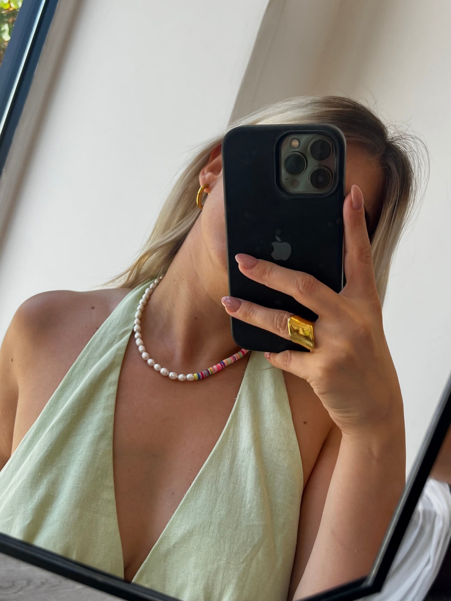 BEADED NECKLACE