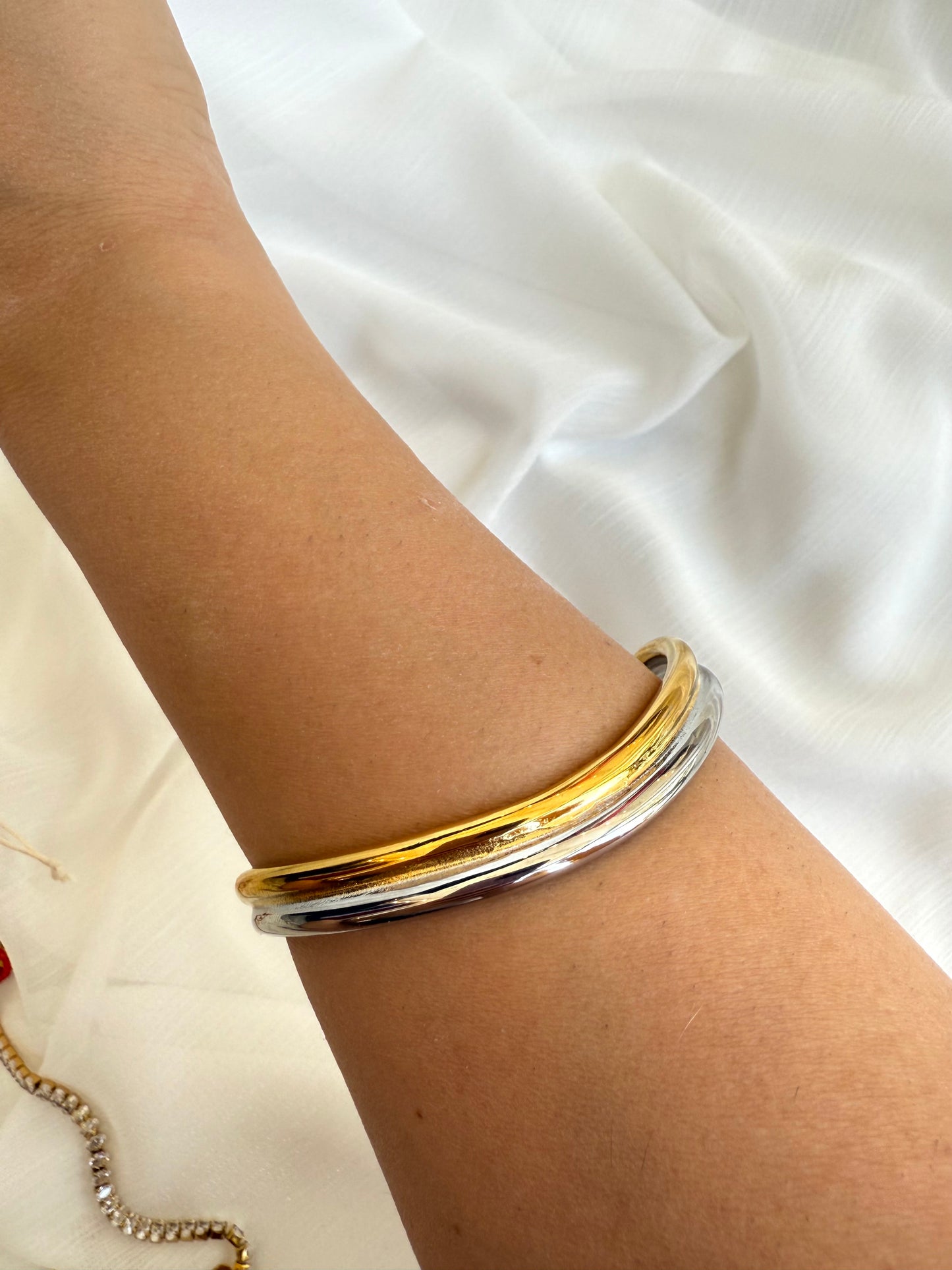 “Gemini” Arm Cuff
