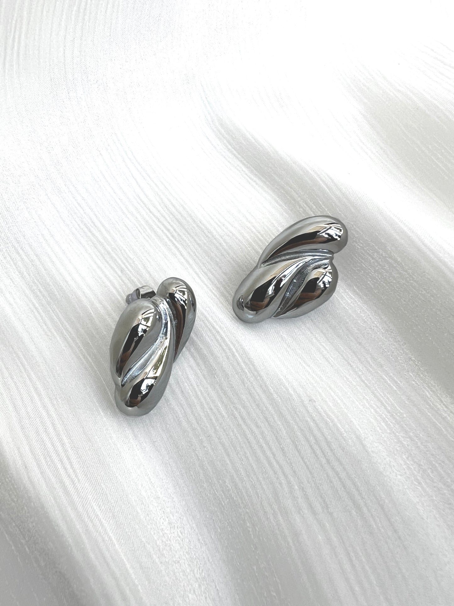 SILVER EARRINGS