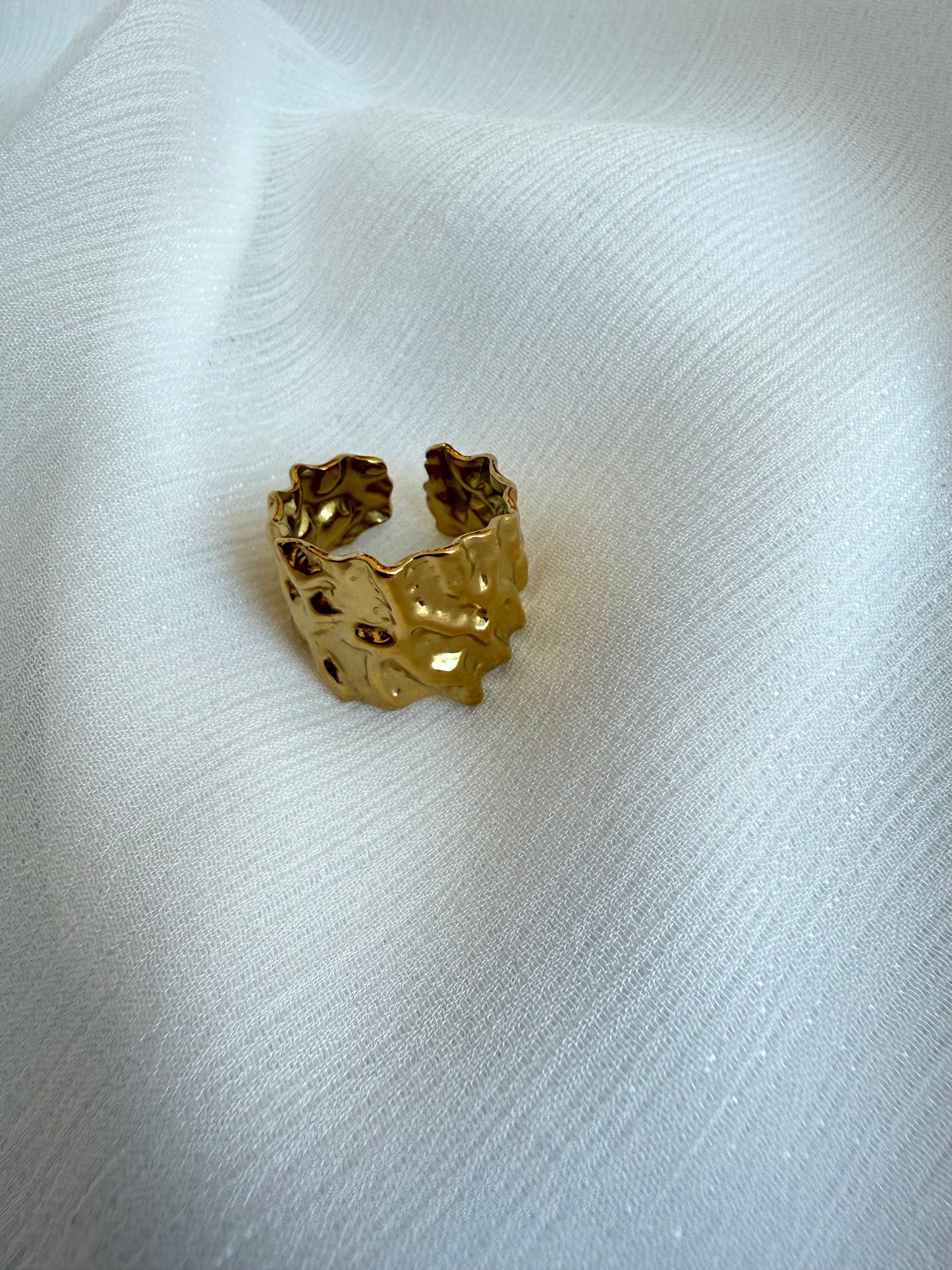 “Kira” Ring