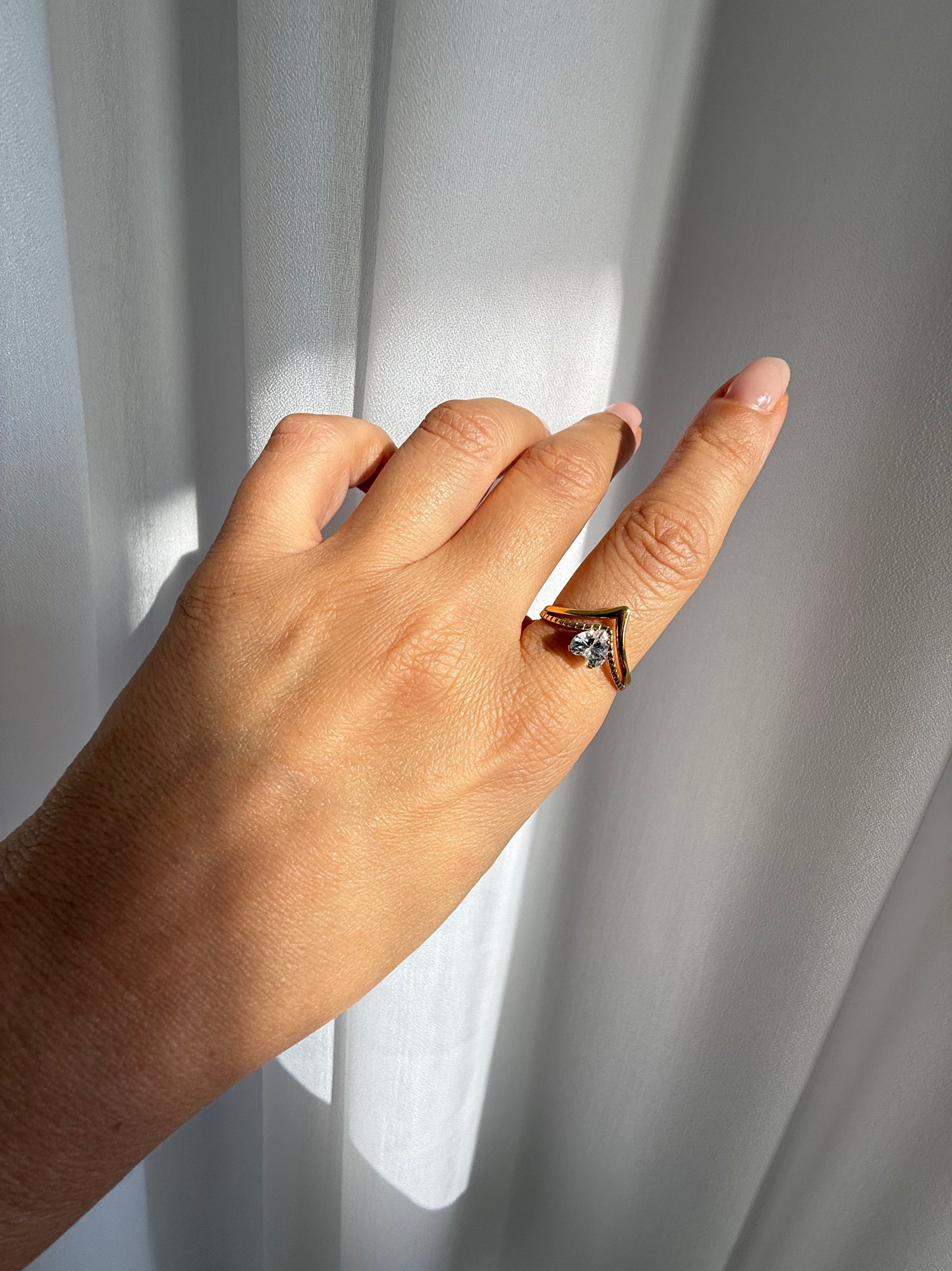 “Eliora” Ring