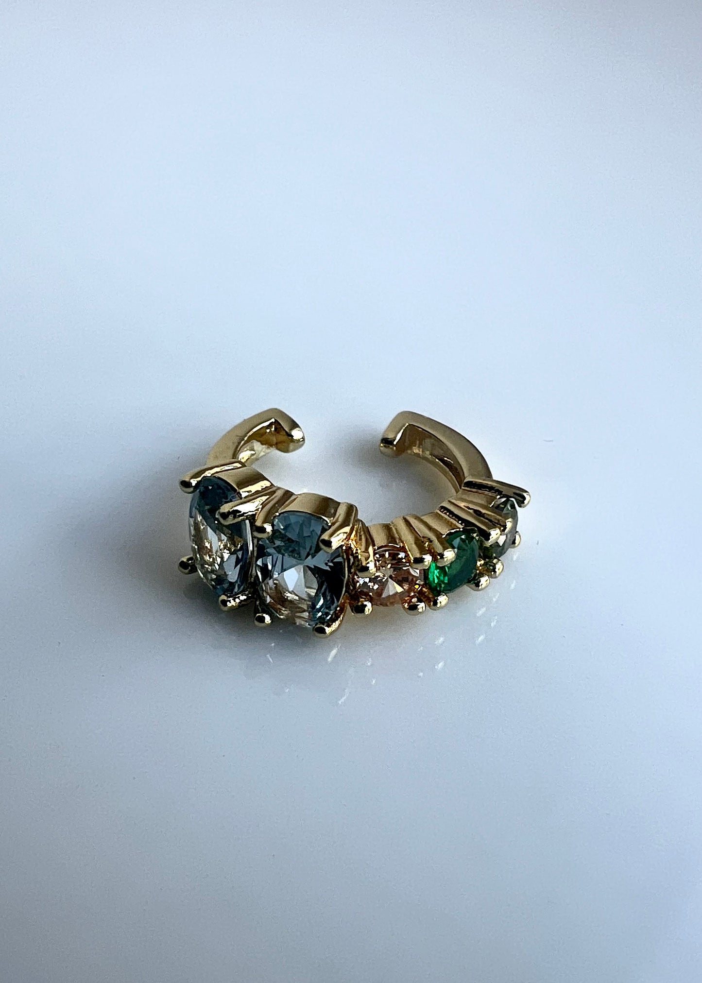 EAR CUFF