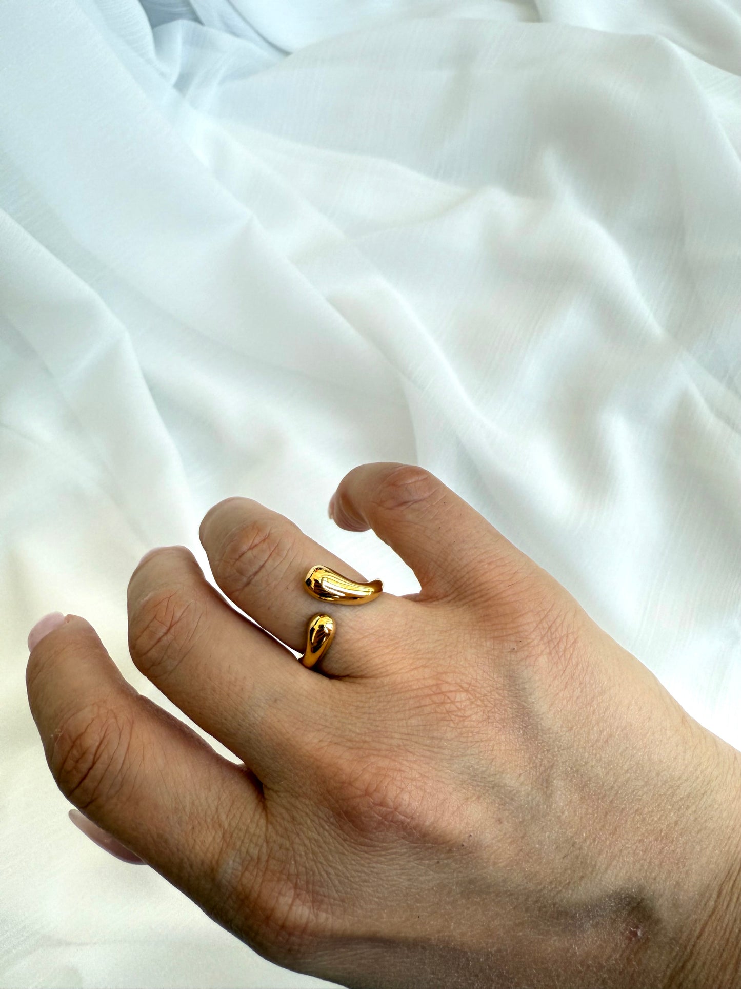 “Zeva” Ring