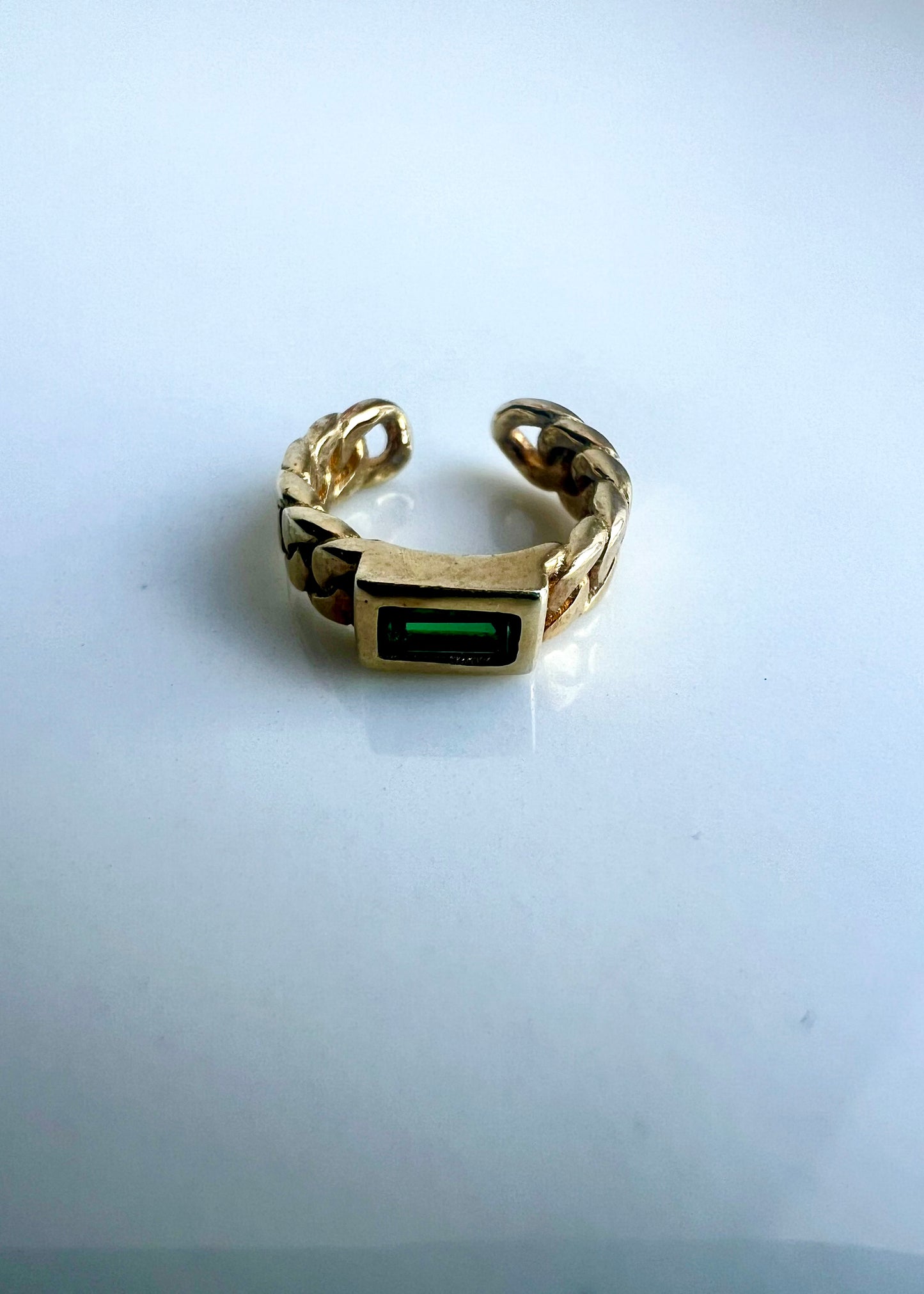 EAR CUFF