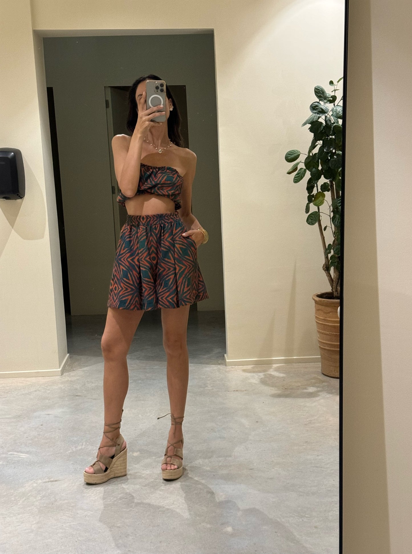 DEMI POLITI “SELENE SHORT”