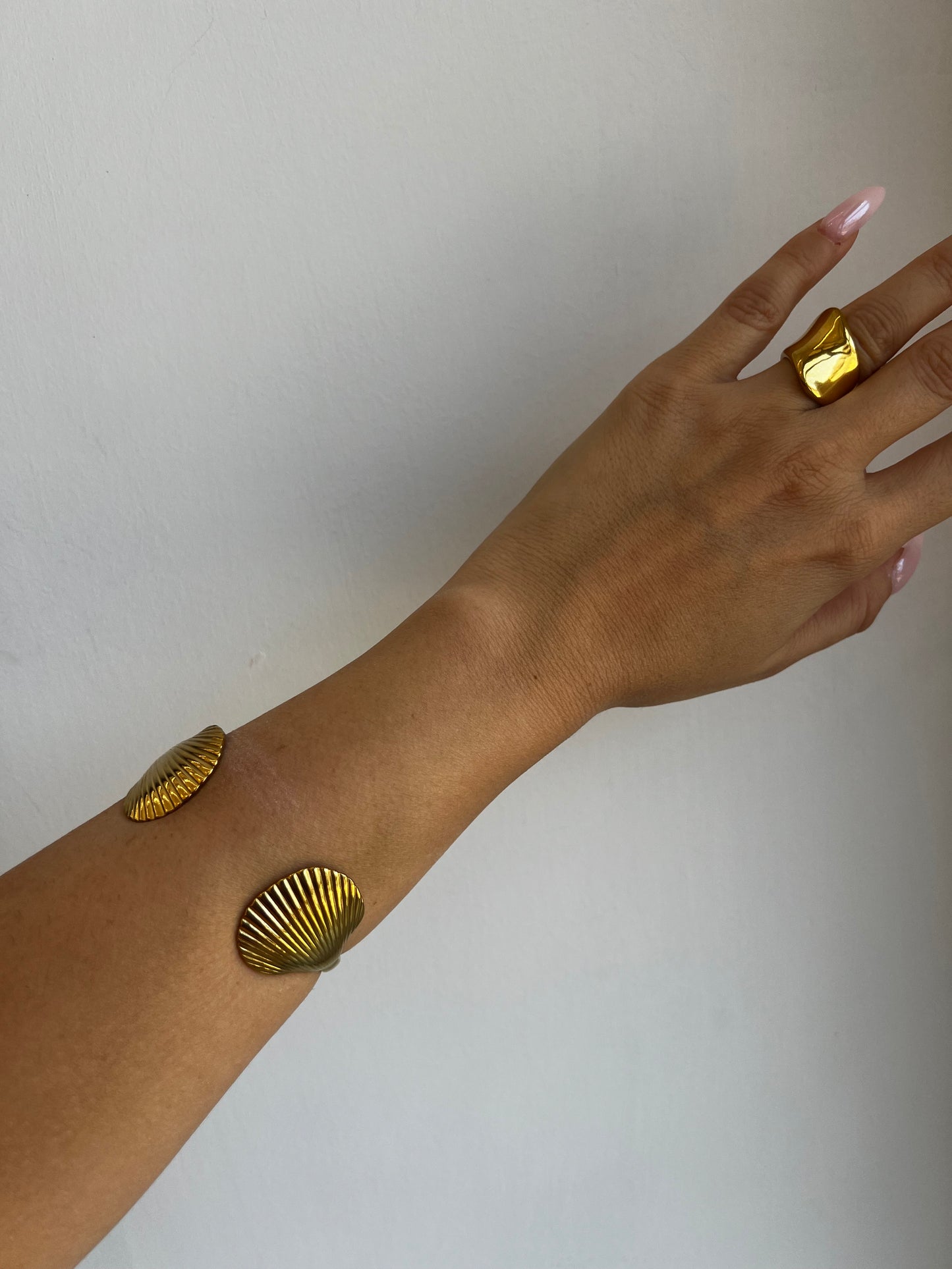 ARM CUFF
