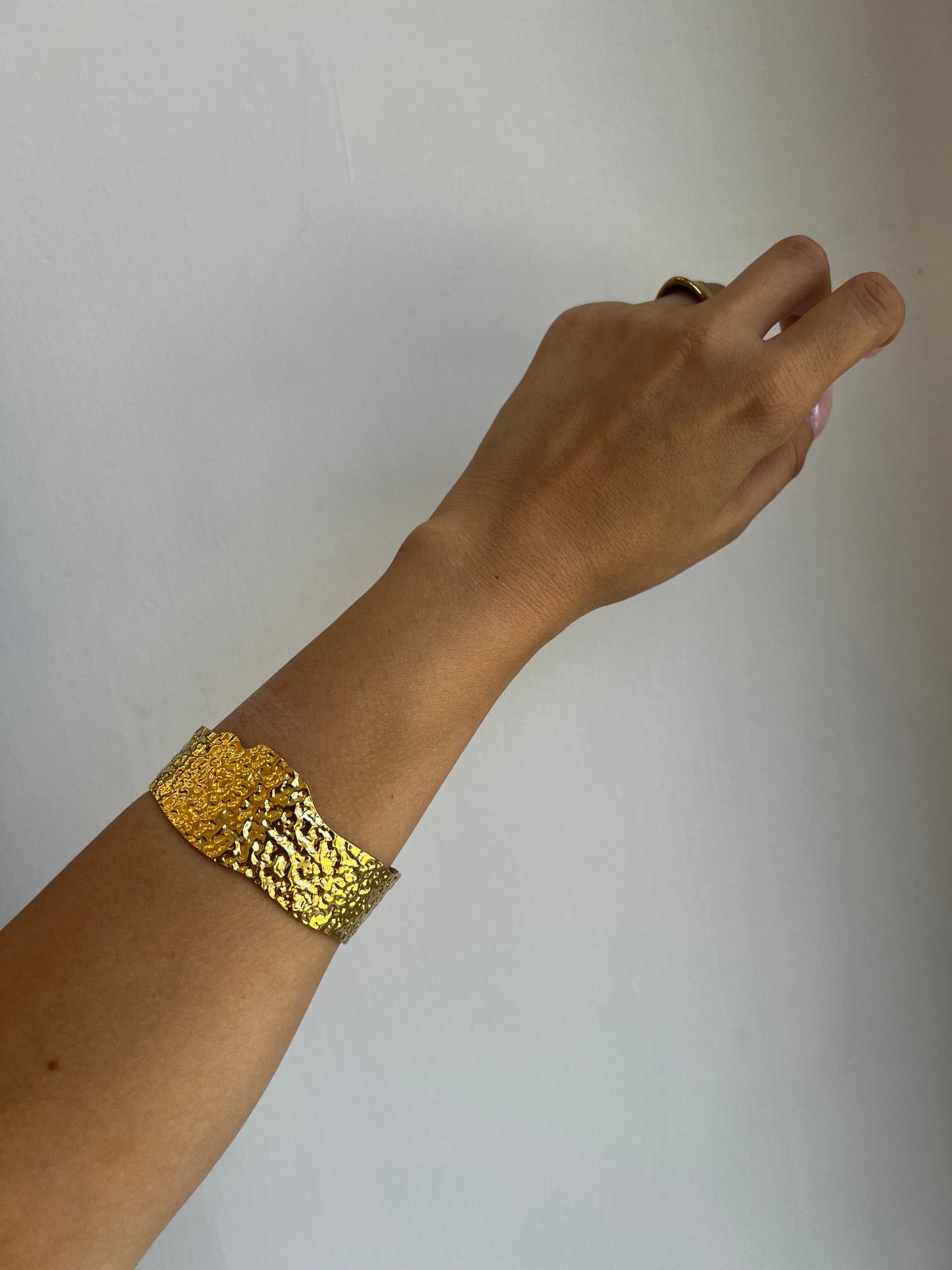 ARM CUFF