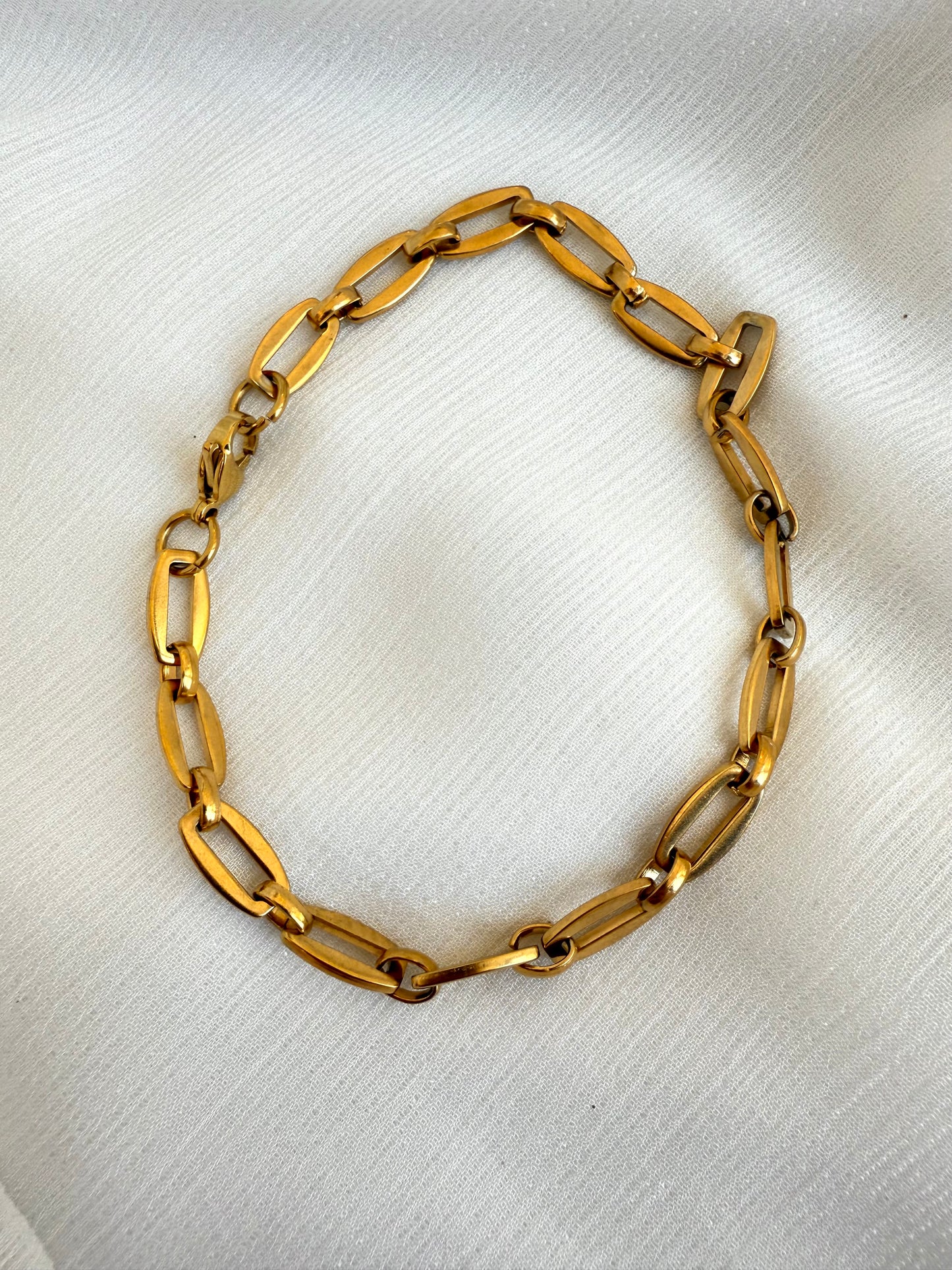 ANKLET