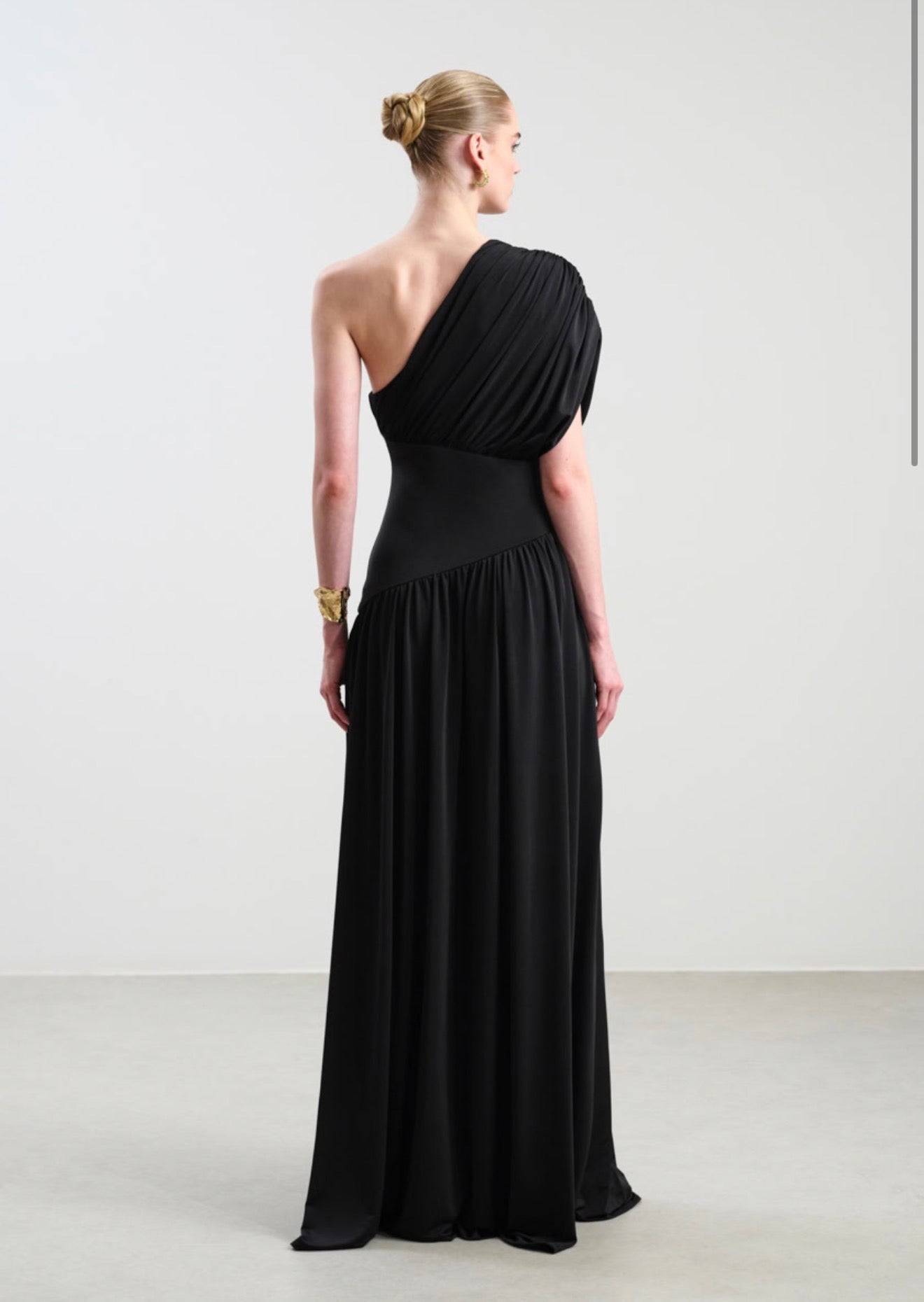 “SOLAR DRESS”