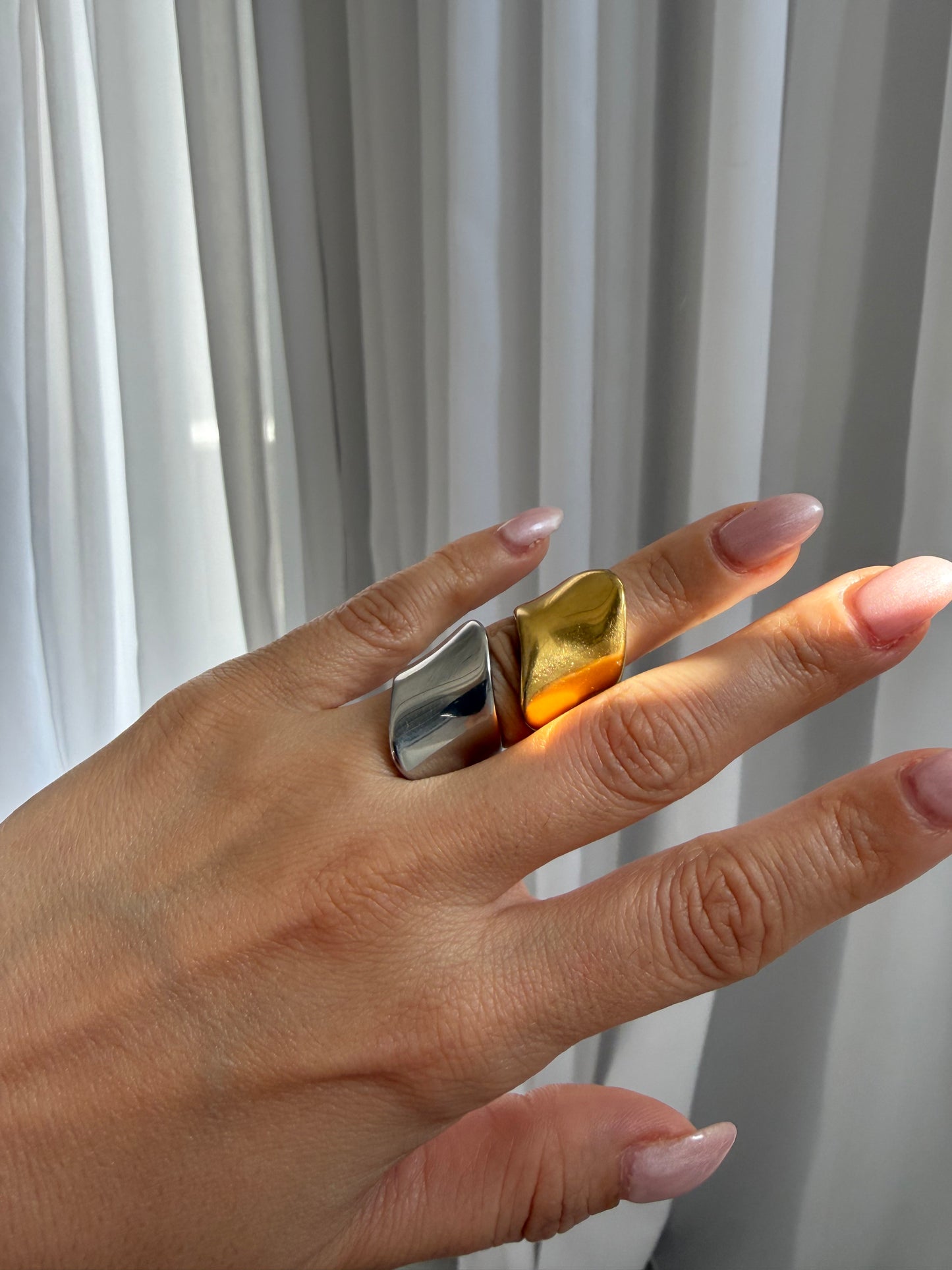 “Venus” Ring