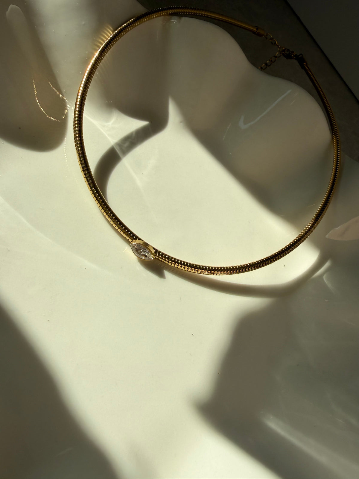 “Éclat” Chocker