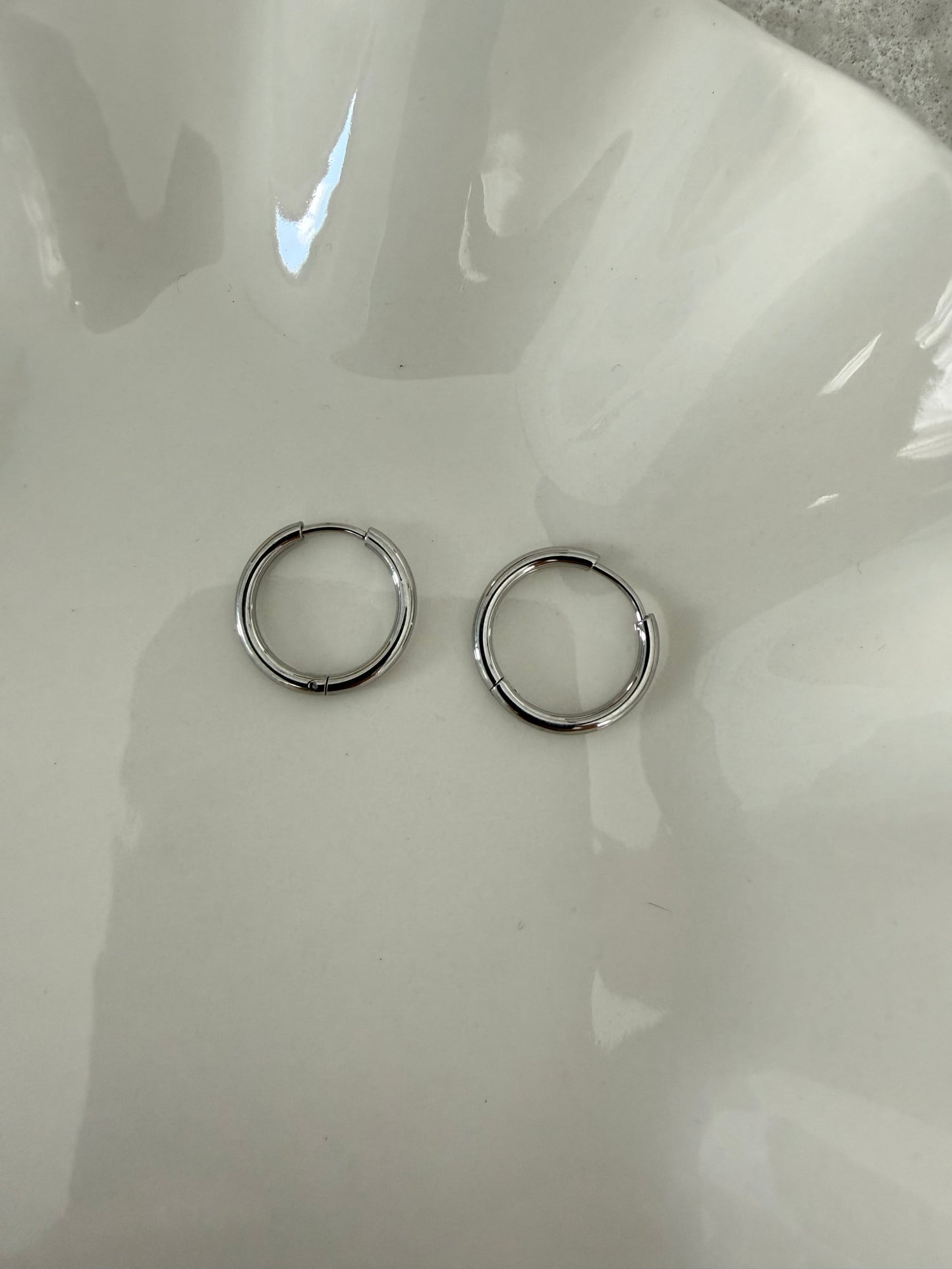 "Mono" Earrings