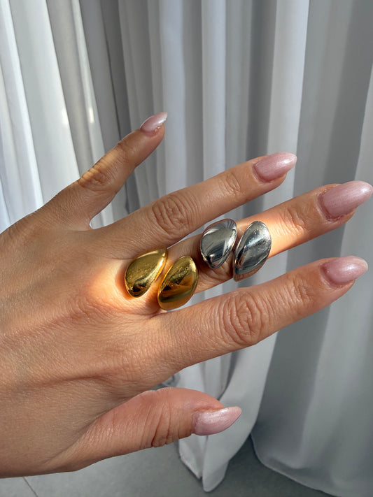 "Aris" Ring
