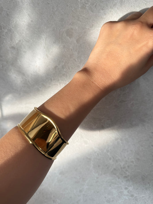 "Yvonne" Arm Cuff