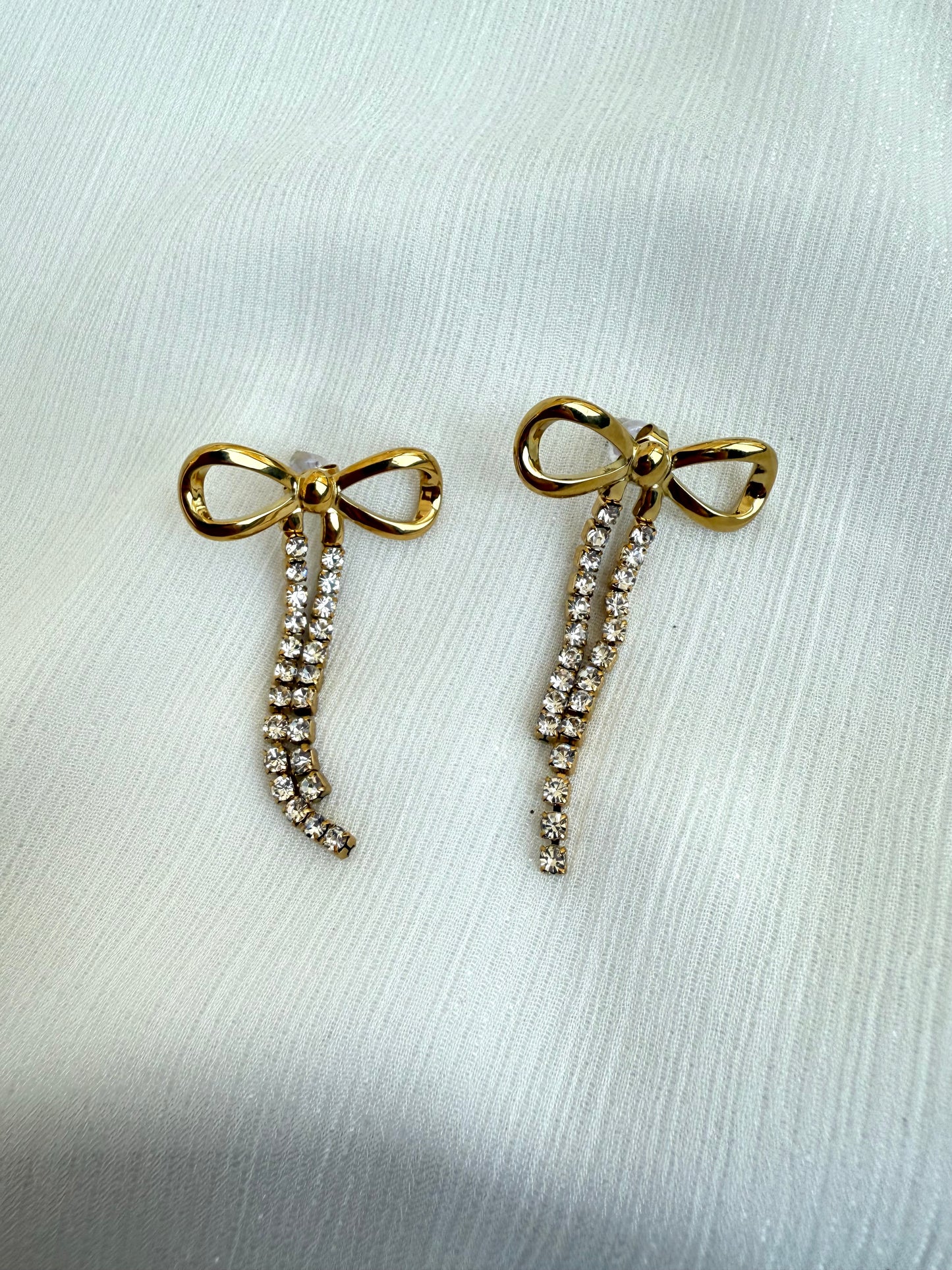 “Luna Bow” Earrings