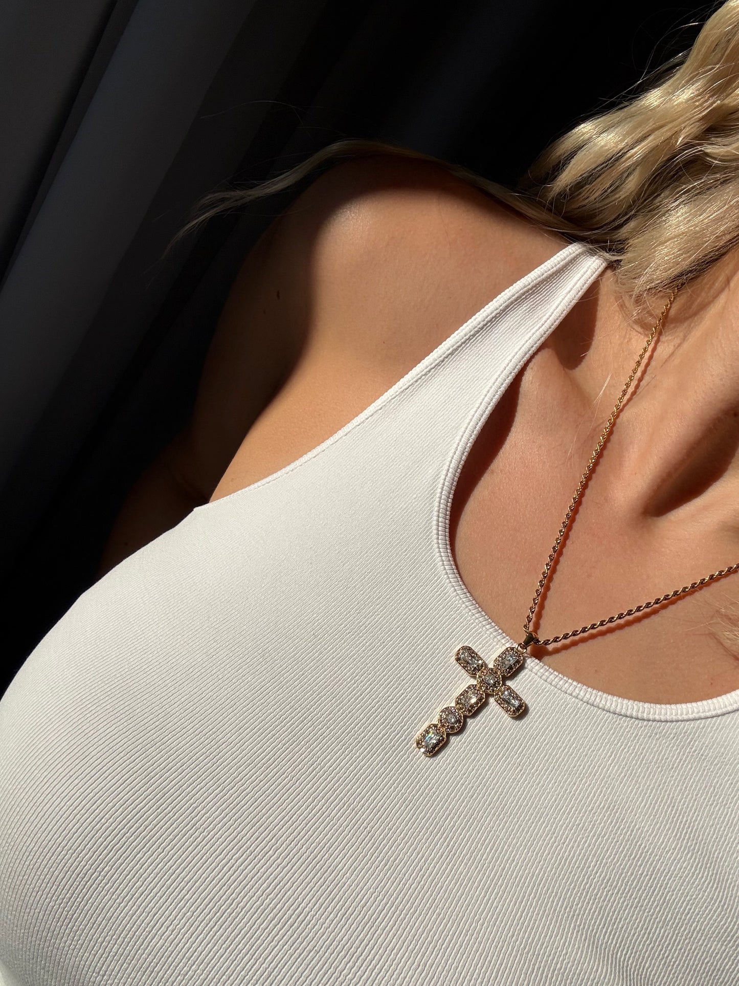 “Veritas” Necklace