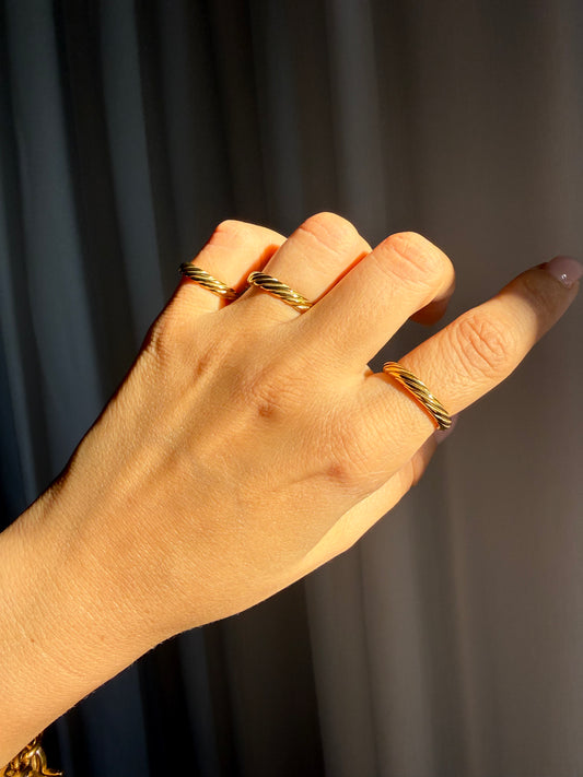 “Rope” Ring
