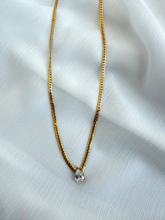 “Nira” Necklace