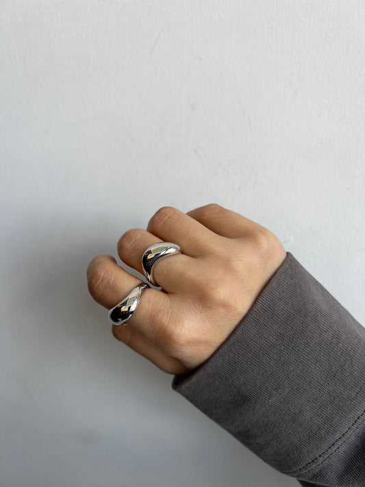 SILVER RING