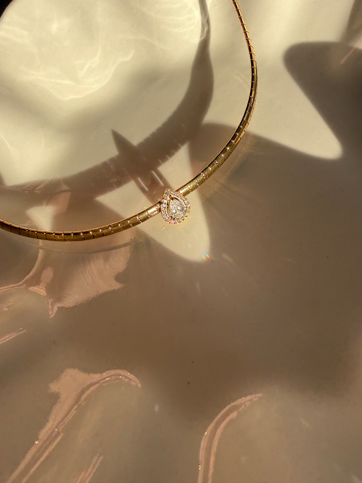 “Gisele” Chocker