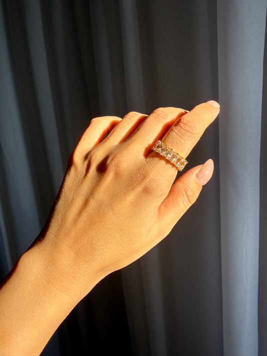 “Eternia” Ring