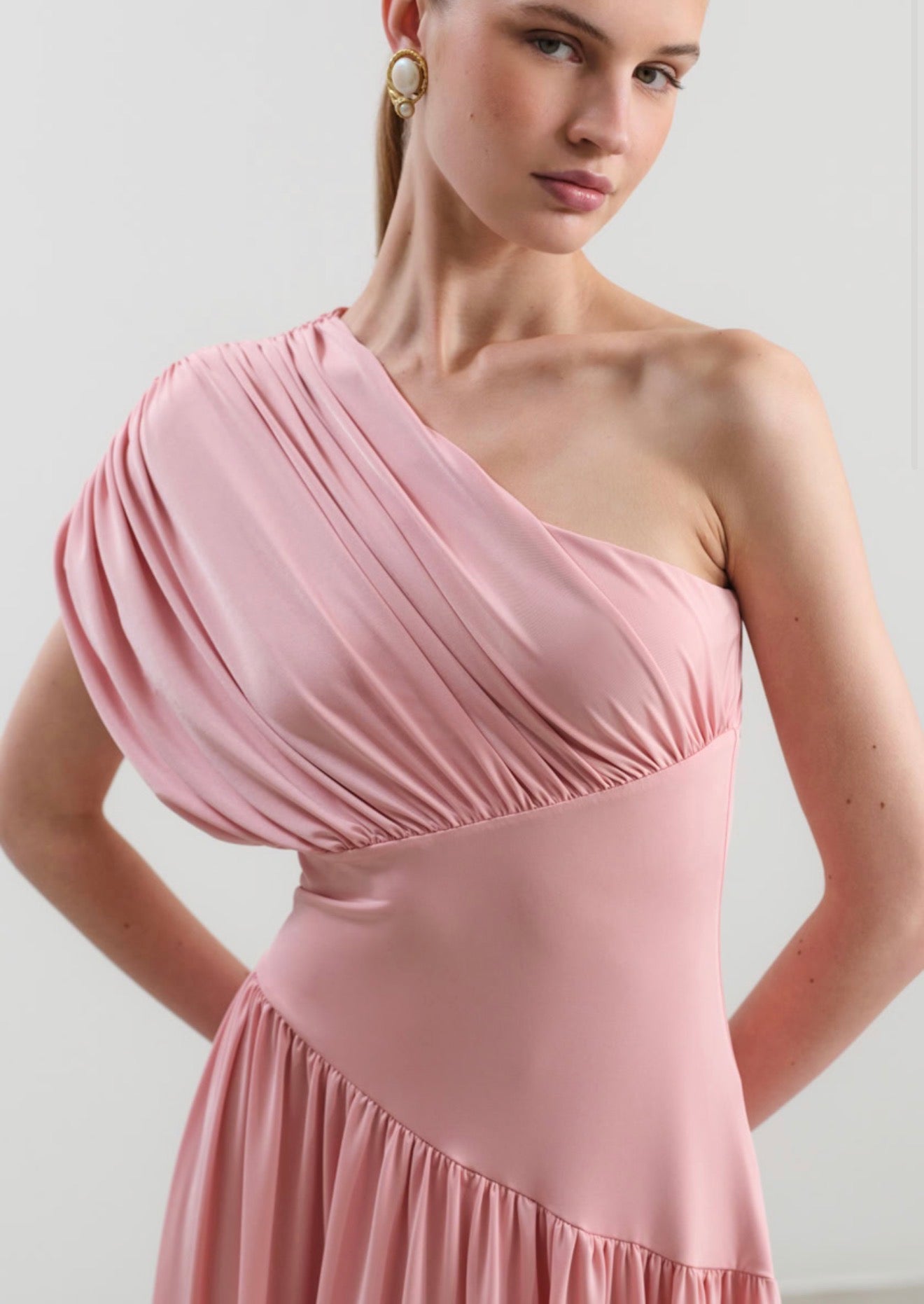 “SOLAR DRESS”