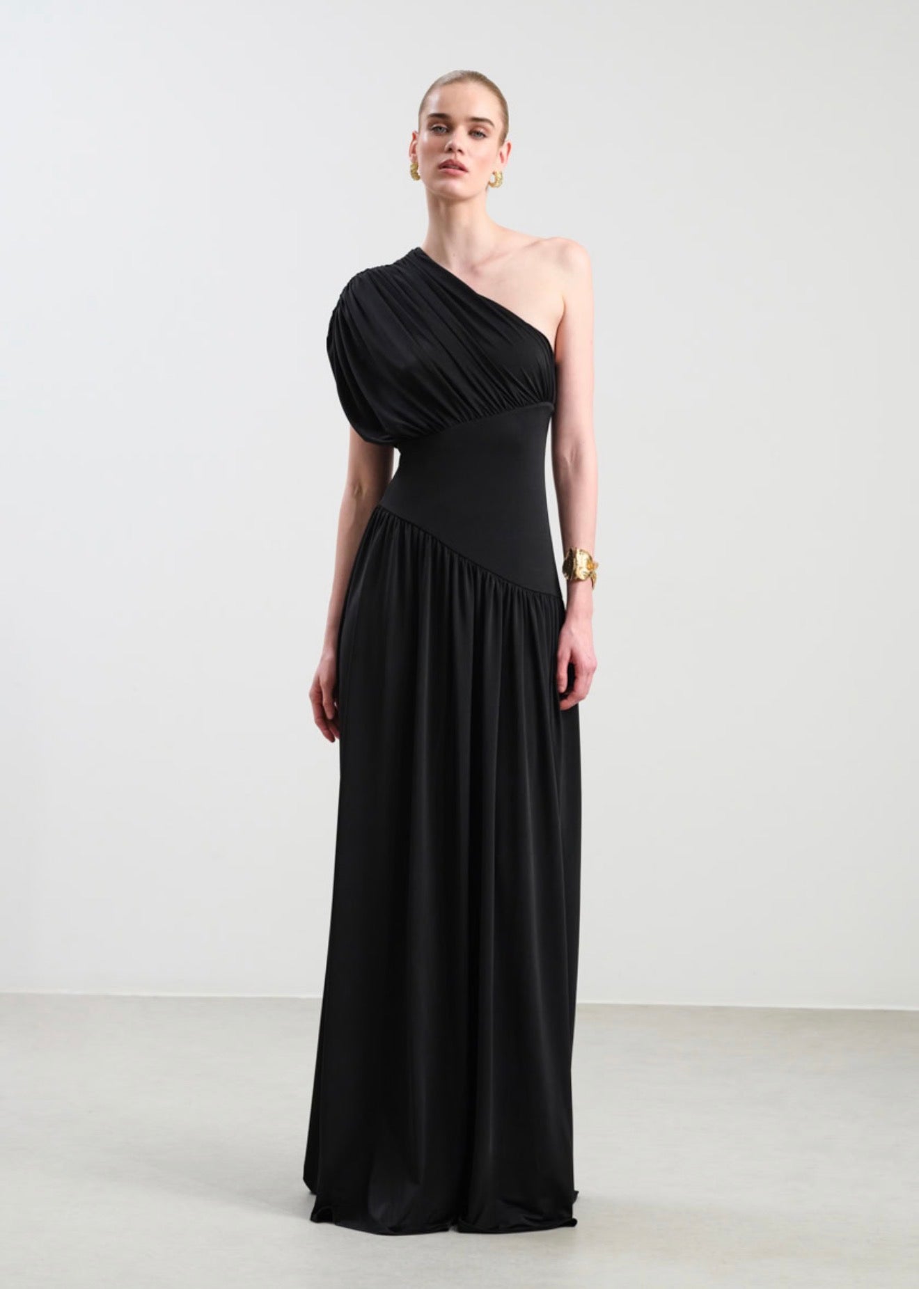 “SOLAR DRESS”