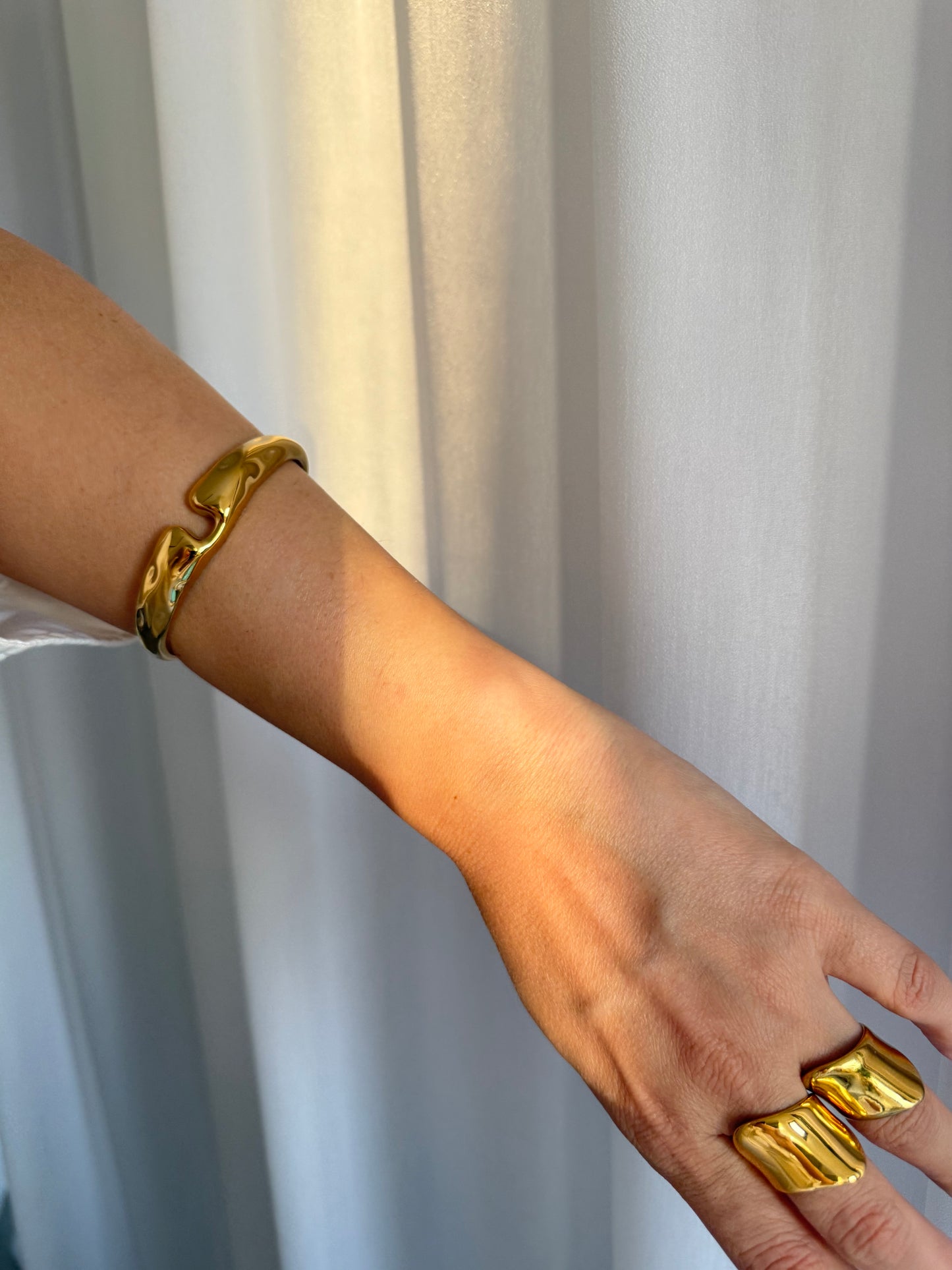 "Aelia" Arm Cuff