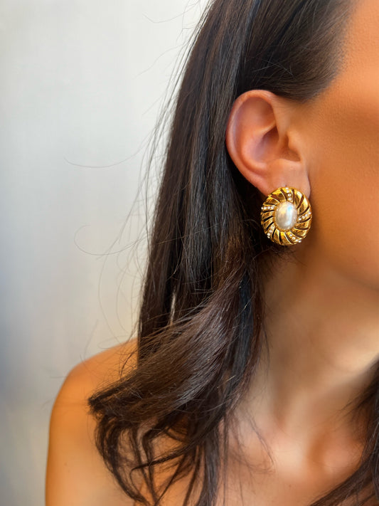 GOLD EARRINGS